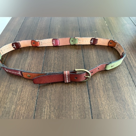 Fossil belt - Picture 1 of 12